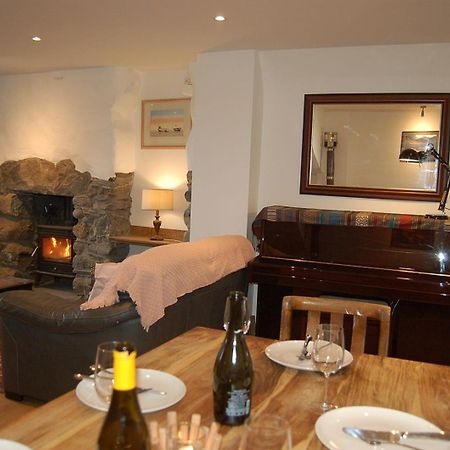 Ty Del - Beautiful Home In Tywyn Buitenkant foto