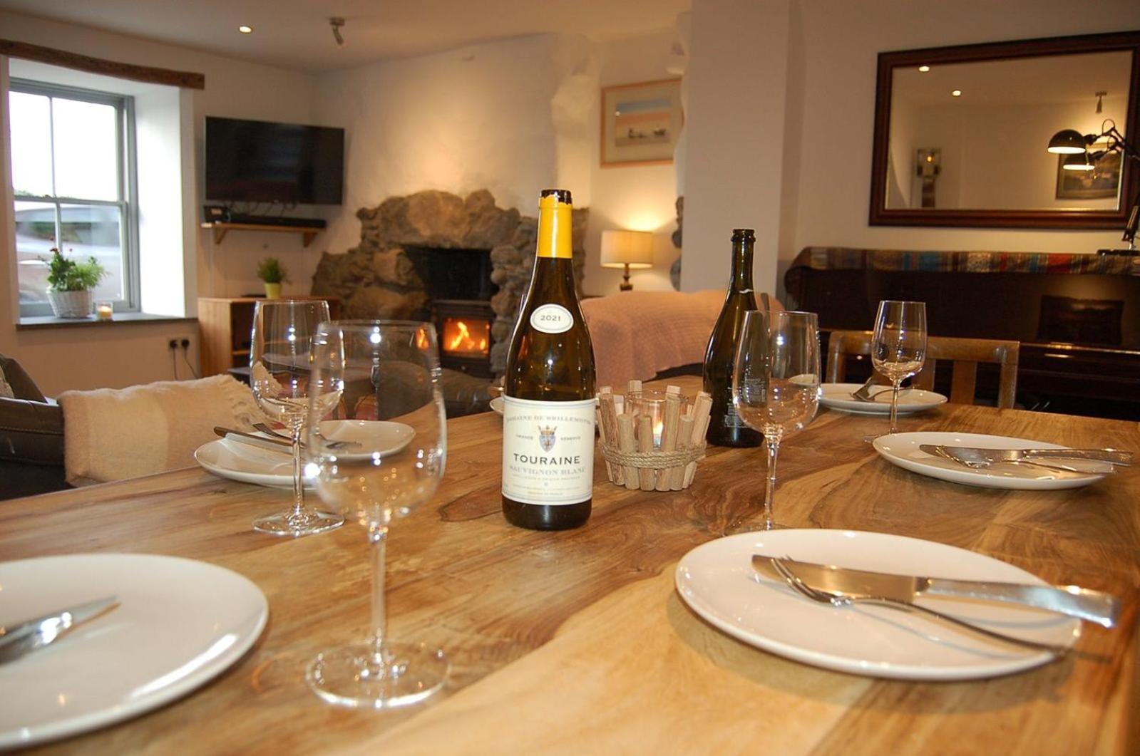 Ty Del - Beautiful Home In Tywyn Buitenkant foto