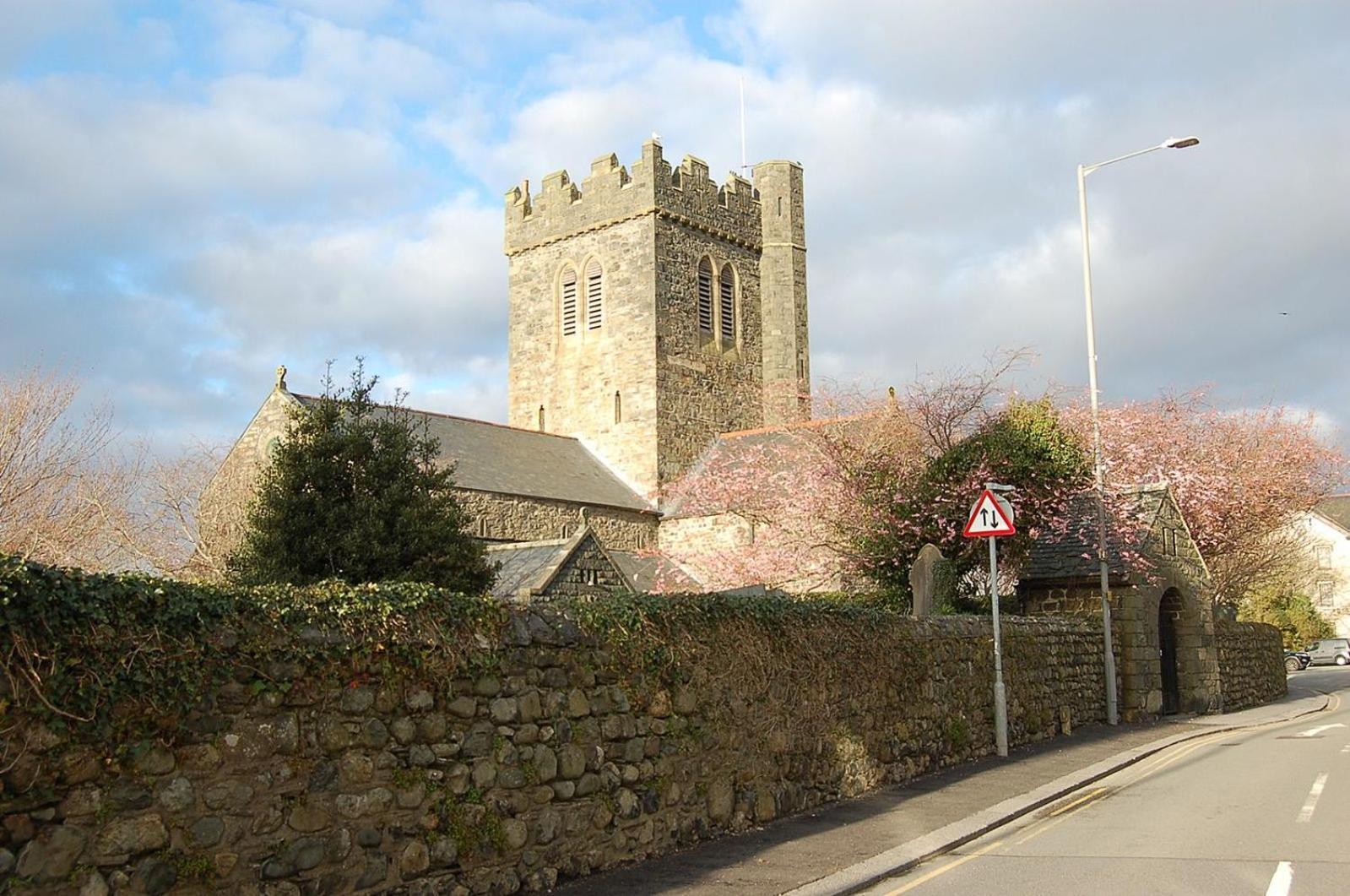 Ty Del - Beautiful Home In Tywyn Buitenkant foto