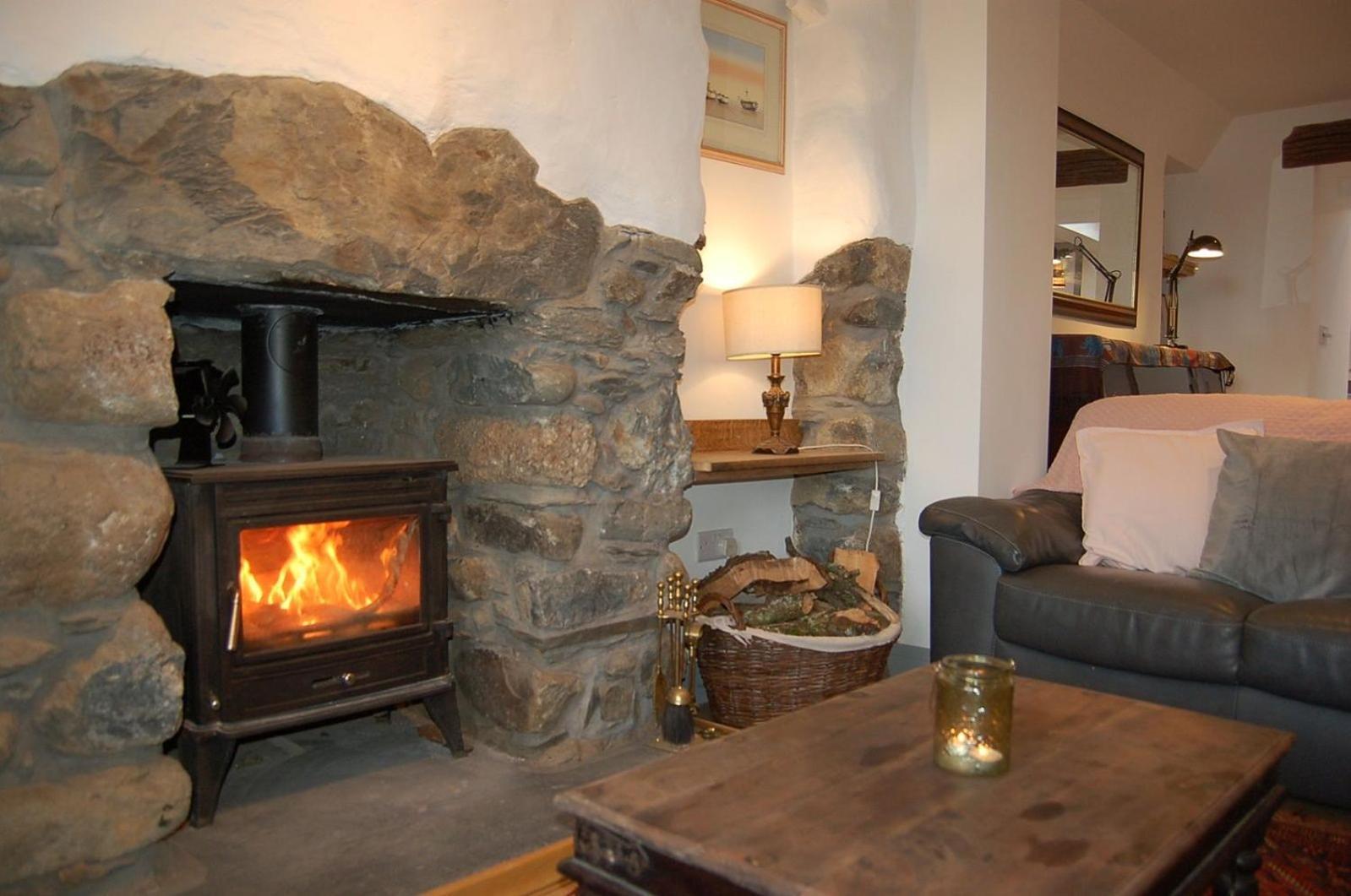 Ty Del - Beautiful Home In Tywyn Buitenkant foto